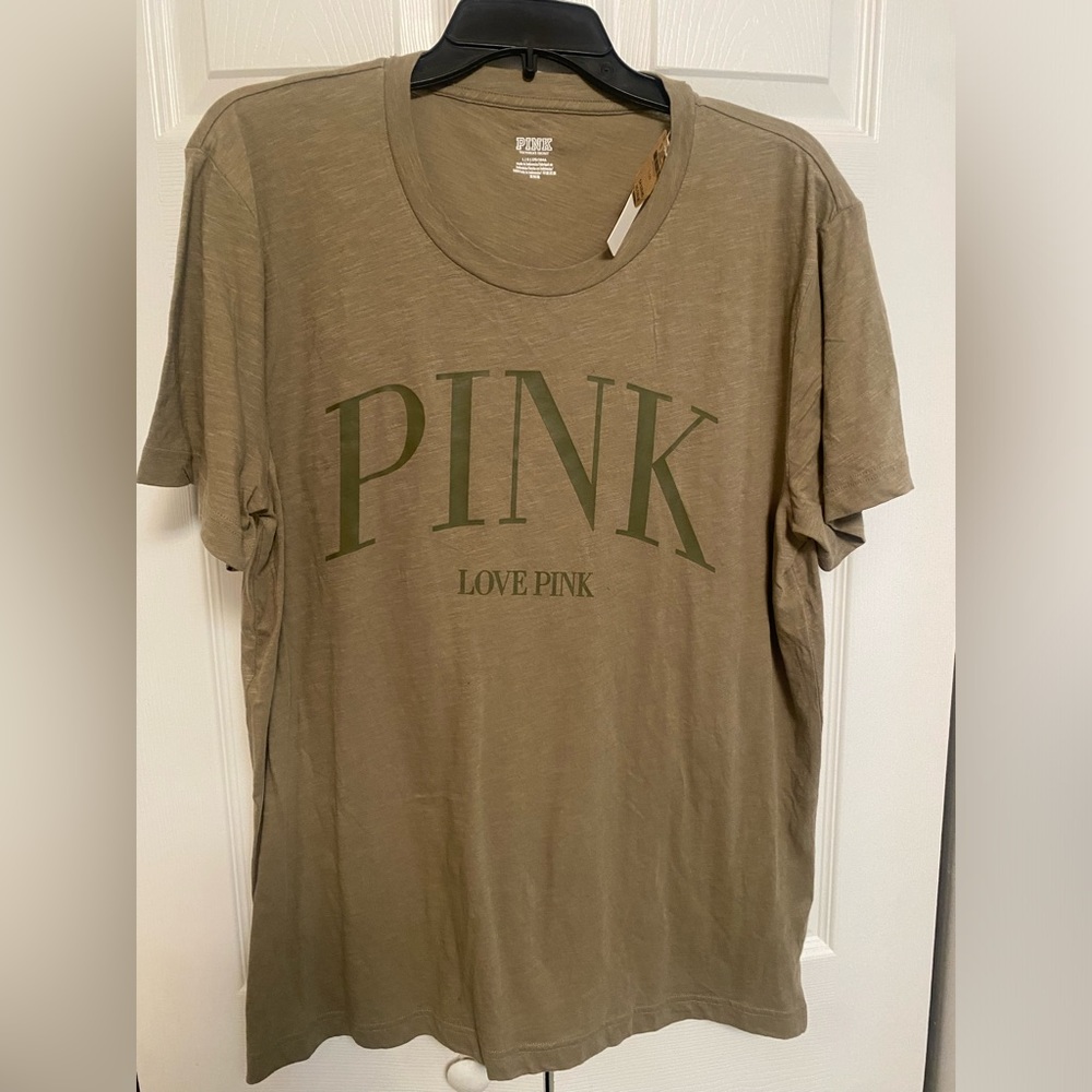 Pink tee